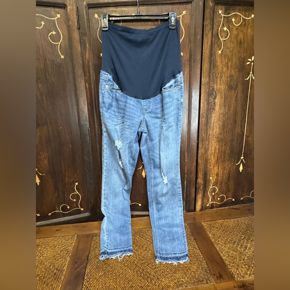 Maternity Blue Jeggings with Stretchy Comfort